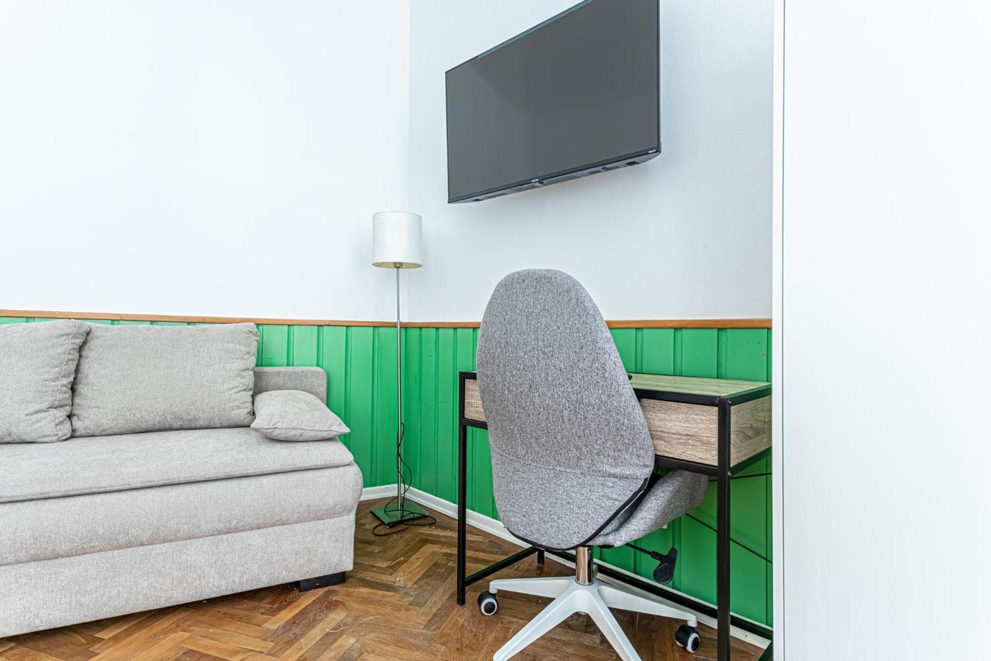 Convenient 3-br Shared Apt, 15 Min To Landstrasse Hub * Vienna